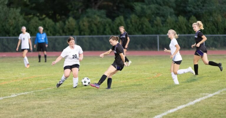 Bears split first two games to begin the season