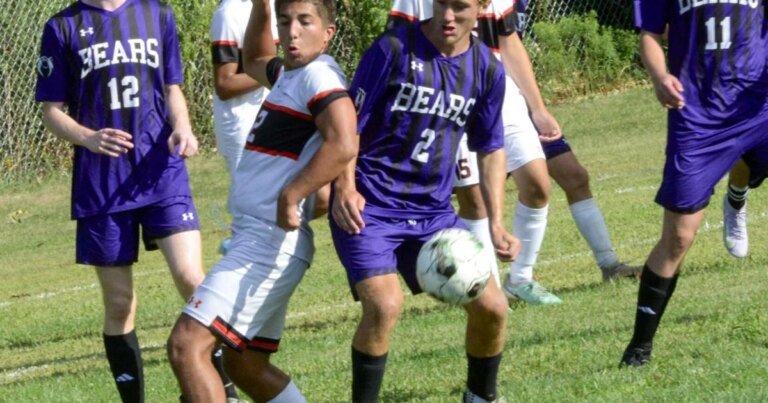 Jonathan Elwell to lead Bears in first season as varsity coach