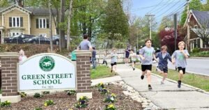 Green Street School to host 14th annual Tulip Trot 5K Race